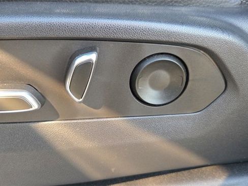 Used 2023 GMC Sierra 1500 Denali w/ Technology Package image 37