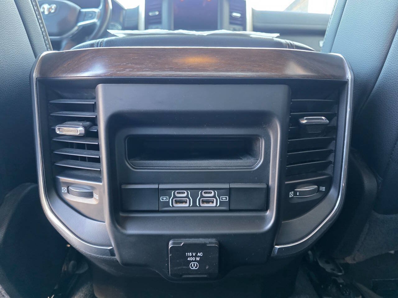 Used 2021 RAM 1500 Laramie AWD/4WD image 29