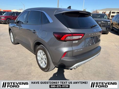 Used 2024 Ford Escape Active w/ Cold Weather Package image 7