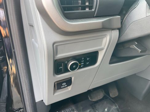 Used 2024 Ford F150 XLT image 22