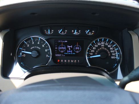 Used 2012 Ford F150 XLT w/ XTR Pkg image 12