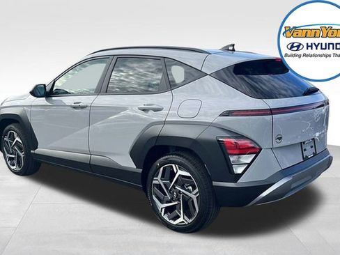 New 2026 Hyundai Kona SEL Premium image 5
