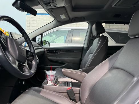 Used 2024 Honda Odyssey Elite image 10