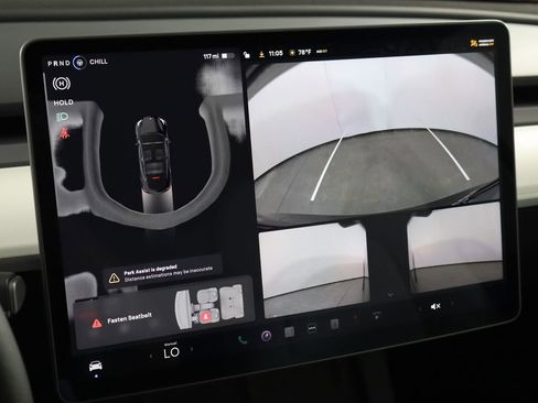 Used 2023 Tesla Model Y Performance AWD/4WD image 37