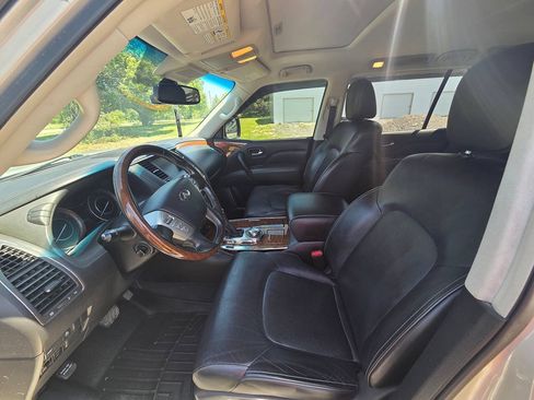 Used 2018 INFINITI QX80 4WD image 5