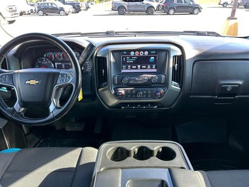 Used 2018 Chevrolet Silverado 1500 LT w/ All Star Edition image 4