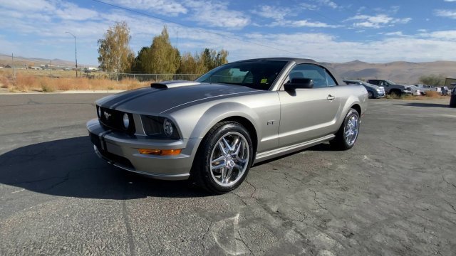 Used 2008 Ford Mustang GT RWD image 4