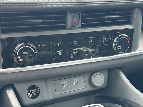 New 2026 Nissan Rogue S image 23