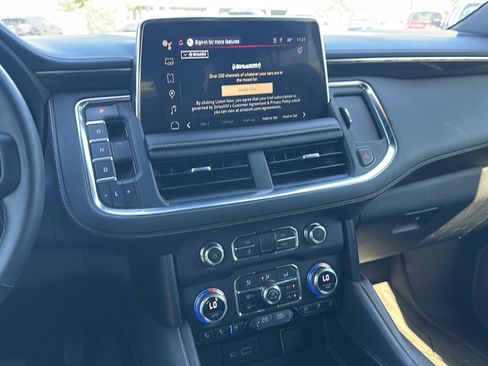 Used 2022 GMC Yukon AT4 w/ Max Trailering Package image 32