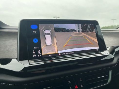 Used 2024 Volkswagen Atlas SEL Premium R-Line image 24