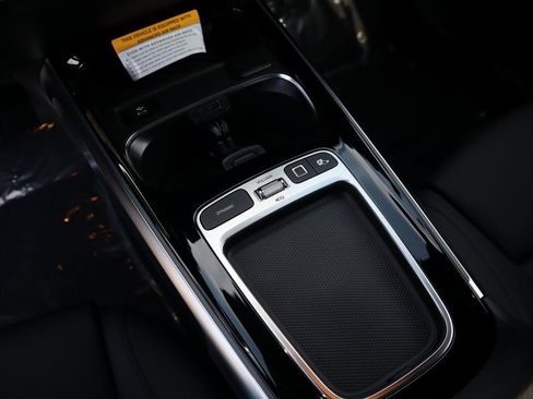 New 2026 Mercedes-Benz GLB 250 4MATIC image 43