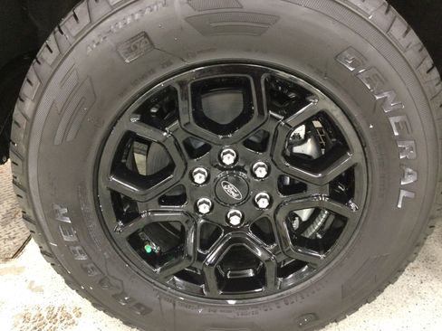 New 2025 Ford F150 XLT image 7