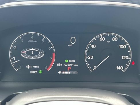 Used 2025 Honda Pilot Touring image 43