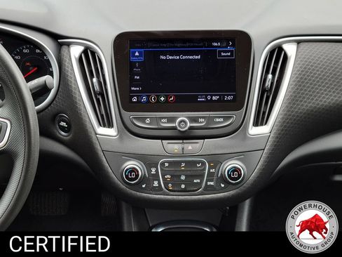 Used 2025 Chevrolet Malibu LT FWD image 21