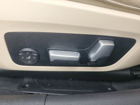 Used 2022 BMW 330i xDrive Sedan image 18