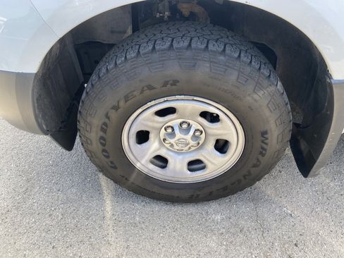 Used 2019 Nissan Frontier S image 22