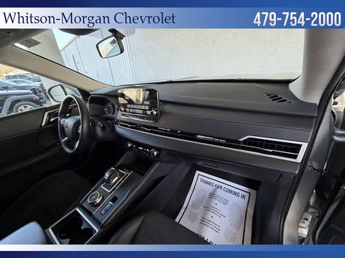 Used 2024 Mitsubishi Outlander SE image 32