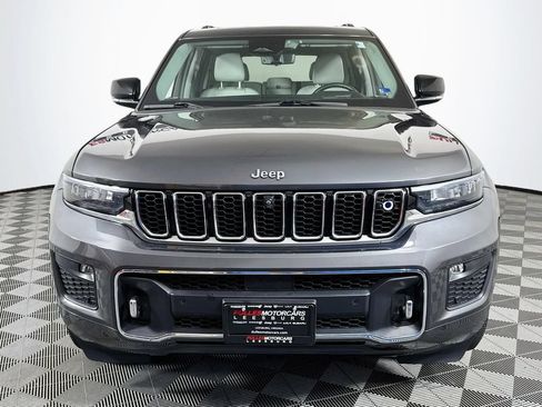 Used 2022 Jeep Grand Cherokee Overland w/ Adv Protech Group III AWD/4WD image 2