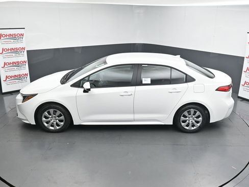 New 2026 Toyota Corolla LE FWD image 23
