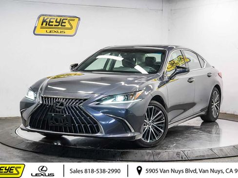 Used 2025 Lexus ES 300h w/ Premium Package FWD image 1