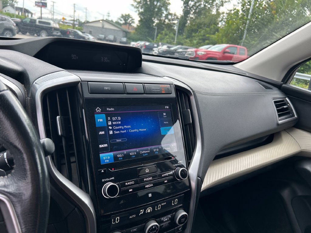 Used 2022 Subaru Ascent Premium w/ Convenience Package AWD/4WD image 26