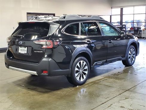 Certified 2023 Subaru Outback Limited image 4