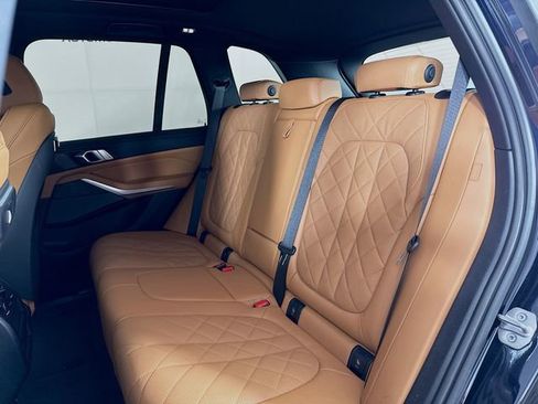 Used 2024 BMW X5 sDrive40i w/ M Sport Package image 26