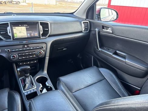 Used 2017 Kia Sportage EX w/ EX Technology Package image 30