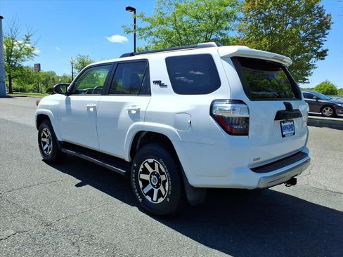 Used 2020 Toyota 4Runner TRD Off-Road AWD/4WD image 12