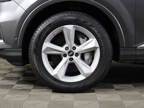 Used 2022 Audi Q7 2.0T Premium Plus AWD/4WD image 24