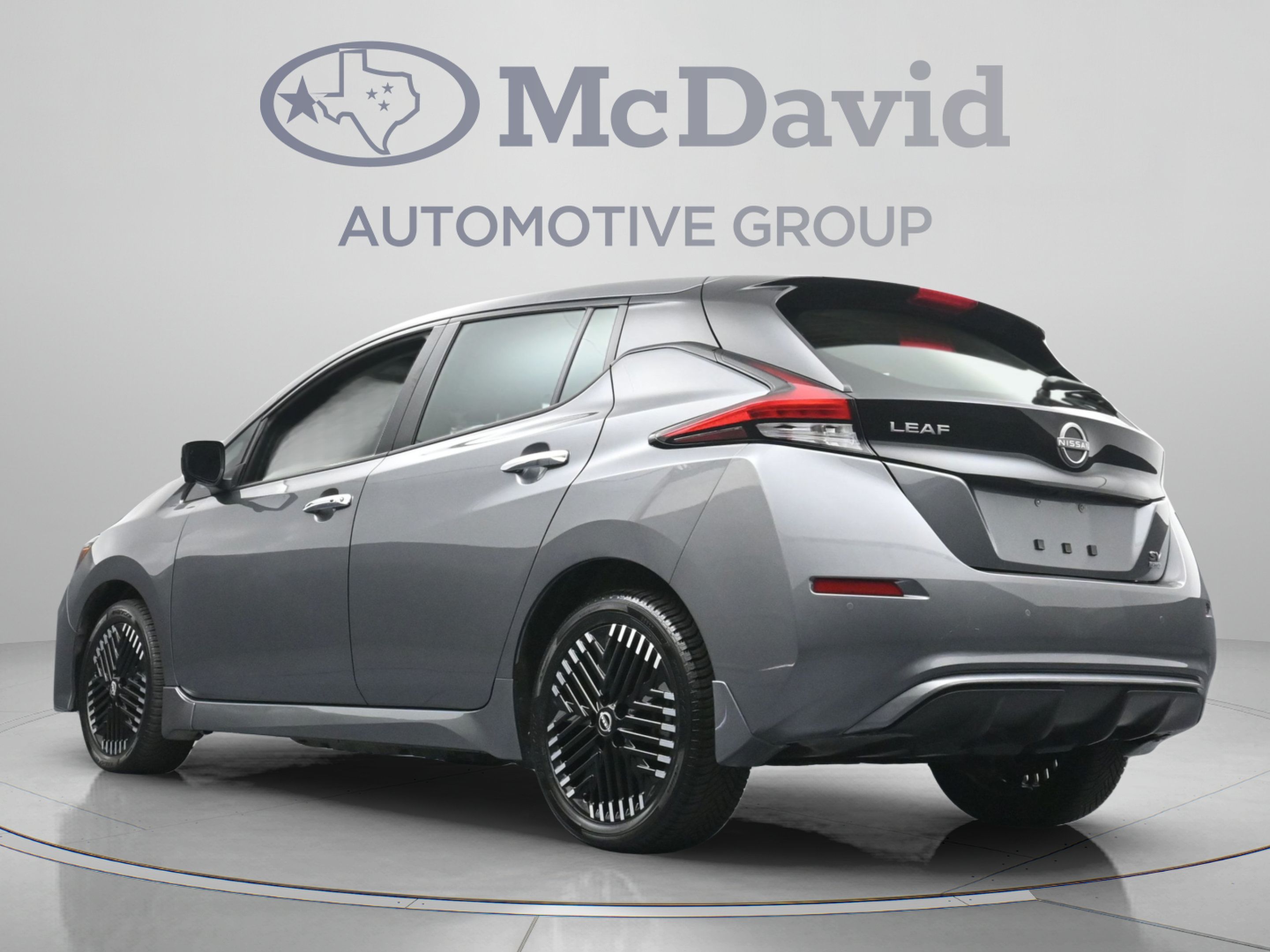 Used 2025 Nissan Leaf SV Plus FWD image 28