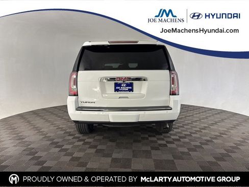 Used 2016 GMC Yukon Denali w/ Open Road Package image 8