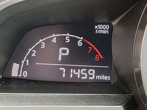 Used 2018 MAZDA MAZDA3 Touring image 33