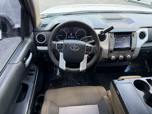 Used 2014 Toyota Tundra SR5 AWD/4WD image 15