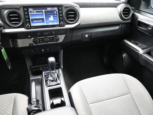 Used 2022 Toyota Tacoma SR5 image 35