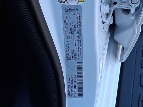 Certified 2023 RAM 1500 Laramie AWD/4WD image 28