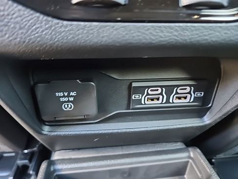 New 2025 Jeep Grand Cherokee L Limited w/ Trailer Tow Package image 24