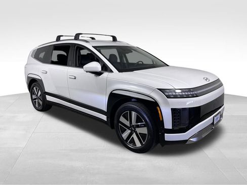 New 2026 Hyundai Ioniq 9 SEL image 7