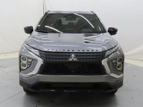 New 2025 Mitsubishi Eclipse Cross Black Edition image 8