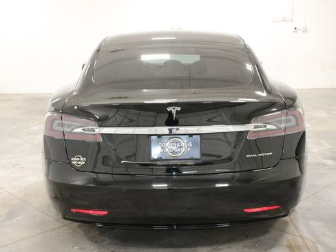 Used 2021 Tesla Model S Long Range image 8