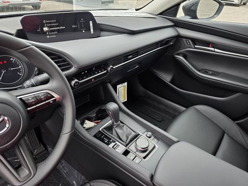 New 2026 MAZDA MAZDA3 2.5 S Sedan w/ Preferred Pkg image 21