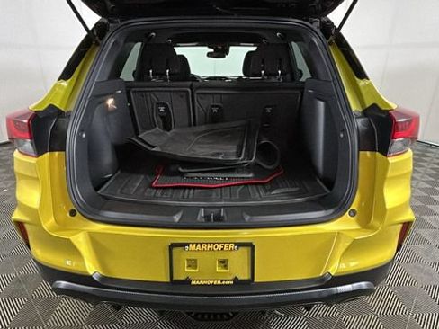 Used 2023 Chevrolet TrailBlazer RS w/ Technology Package AWD/4WD image 27