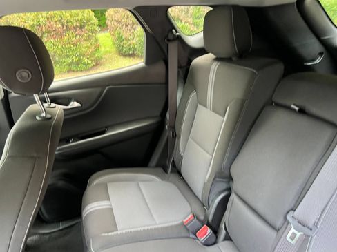 Used 2026 Chevrolet Blazer LT AWD/4WD image 35