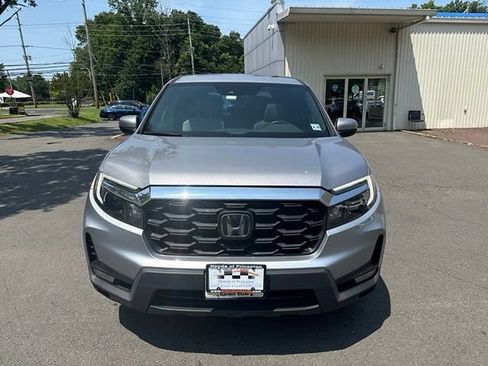 Certified 2024 Honda Passport EX-L image 2