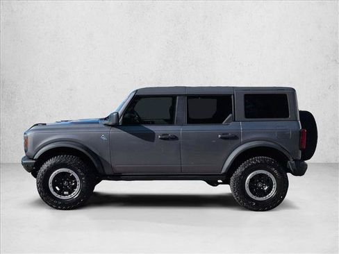 Used 2021 Ford Bronco Black Diamond w/ Sasquatch Package AWD/4WD image 9