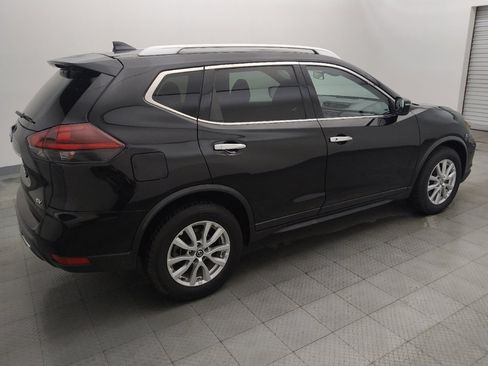 Used 2020 Nissan Rogue SV FWD image 10