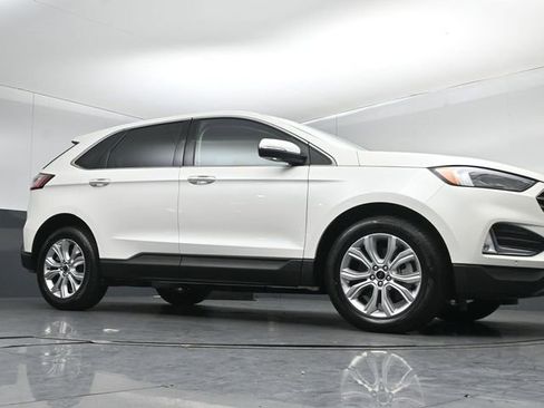 Certified 2023 Ford Edge Titanium w/ Equipment Group 301A image 33