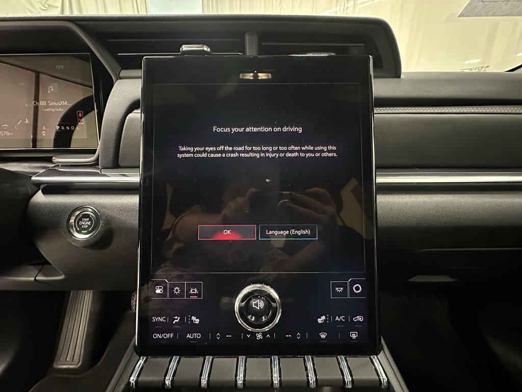 Certified 2026 GMC Terrain Elevation w/ Elevation Premium Package FWD image 26
