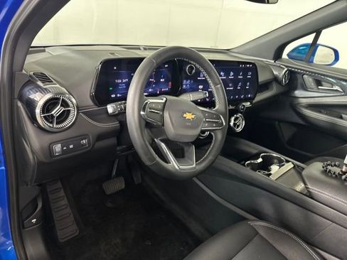 Used 2024 Chevrolet Blazer EV LT image 13