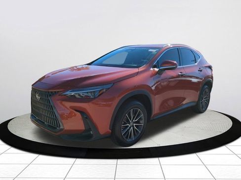 Used 2024 Lexus NX 250 FWD image 8